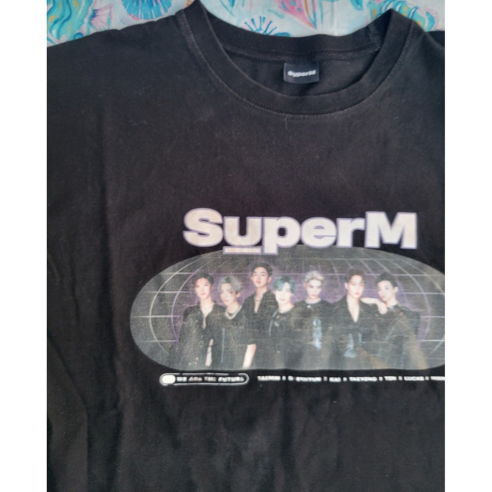 SuperM K-Pop Group Graphic T-Shirt Black We Are The Future Mens Large L - Picture 2 of 7